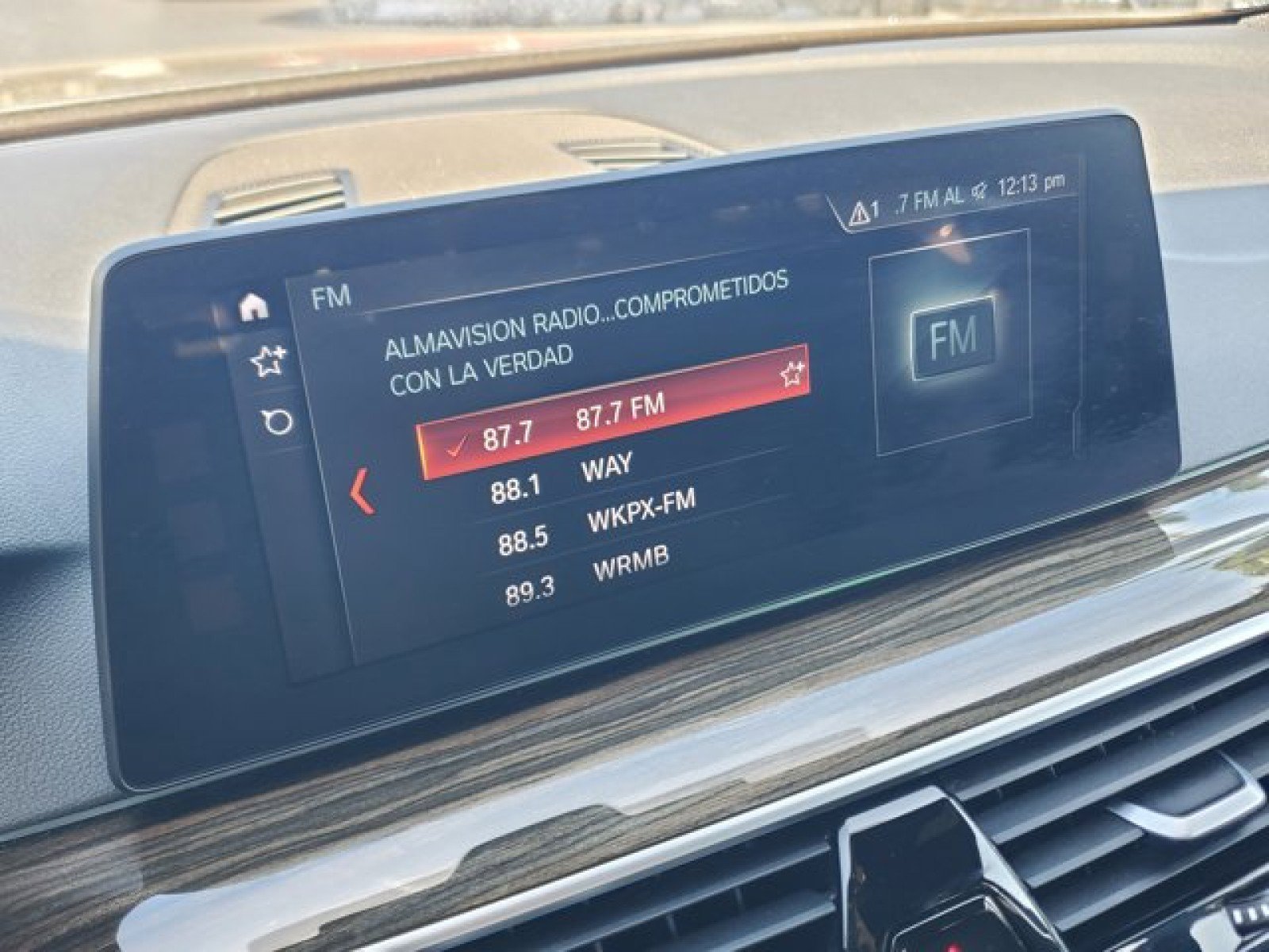 Used 2018 BMW 540i image 25