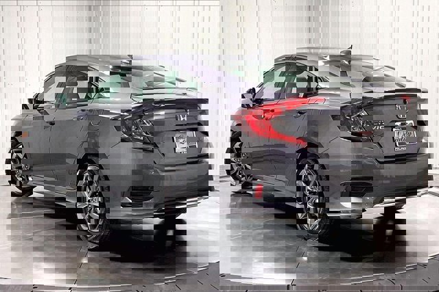 Used 2020 Honda Civic EX image 12