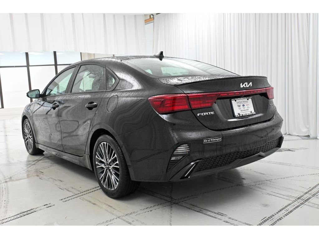 Used 2024 Kia Forte GT-Line w/ GT-Line Premium Package image 5