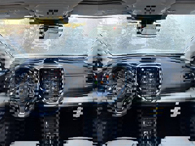 New 2025 Subaru Ascent Limited image 24