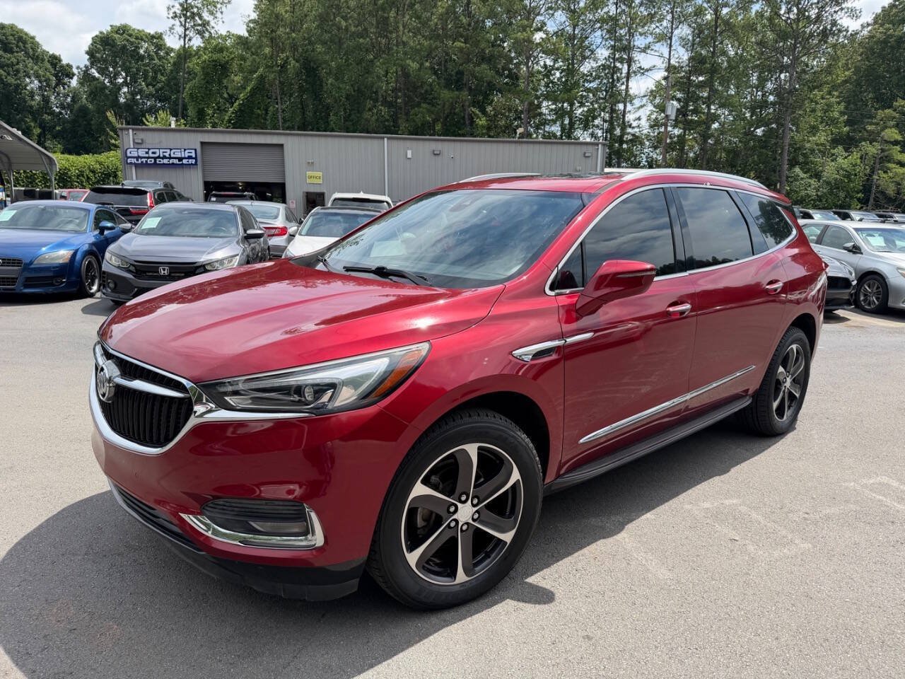 Used 2019 Buick Enclave Premium w/ Experience Buick Package FWD image 1