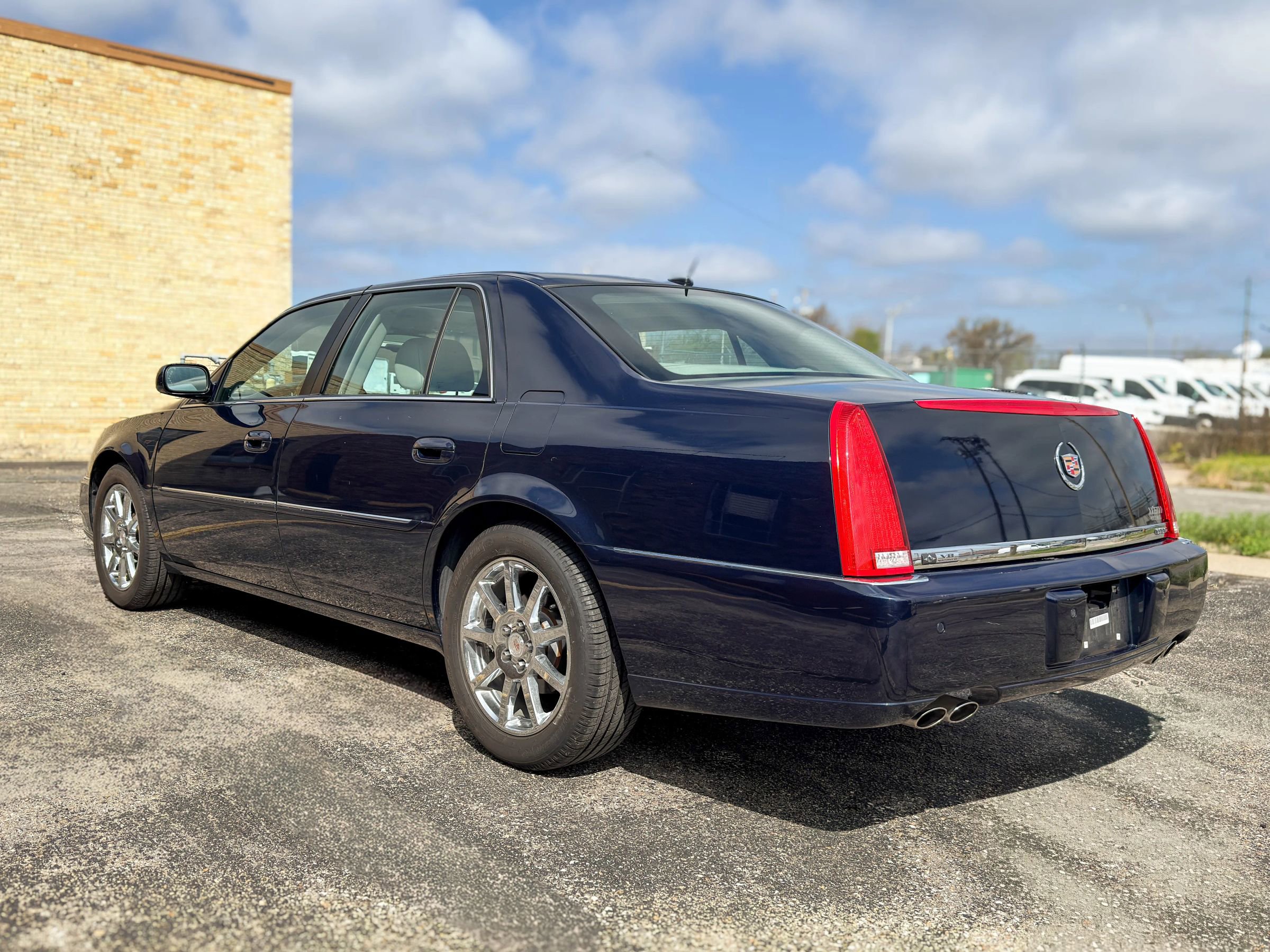 Used 2007 Cadillac DTS Performance image 5