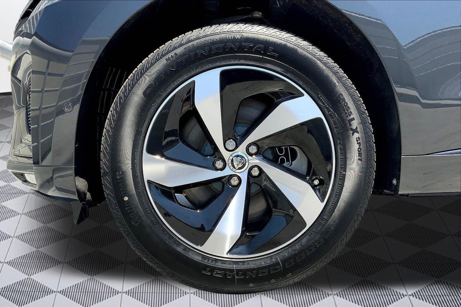 New 2026 Jaguar F-PACE R-Dynamic S AWD/4WD image 7