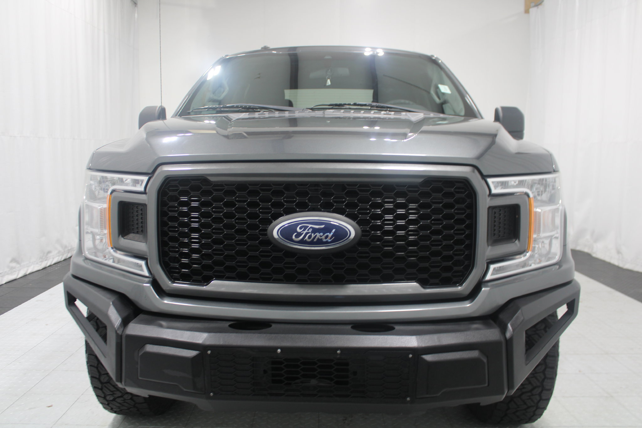 Used 2019 Ford F150 XL w/ Equipment Group 101A Mid AWD/4WD image 3