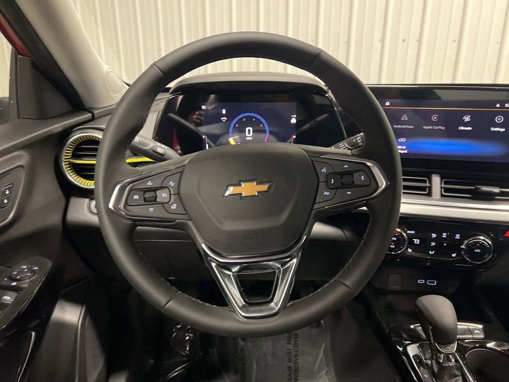New 2026 Chevrolet Trax LT w/ Driver Confidence Package image 12
