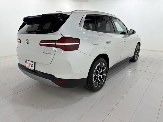 Used 2026 BMW X3 xDrive30i w/ Premium Package AWD/4WD image 5