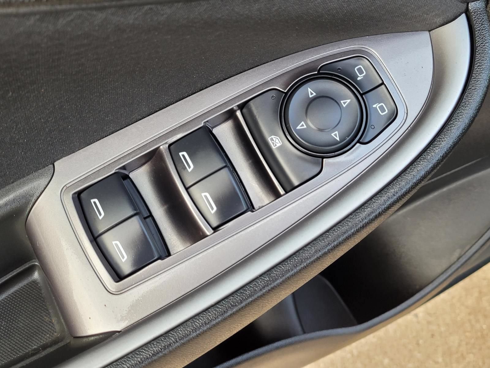 Used 2022 Chevrolet Malibu LS FWD image 19
