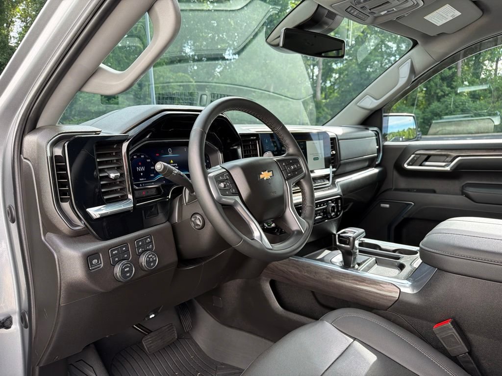 Used 2023 Chevrolet Silverado 1500 LTZ AWD/4WD image 67