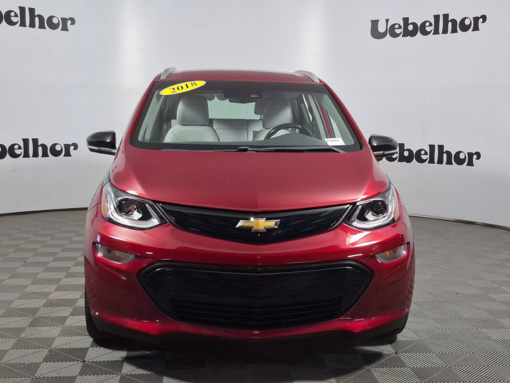 Used 2018 Chevrolet Bolt Premier w/ Driver Confidence II Package FWD image 2