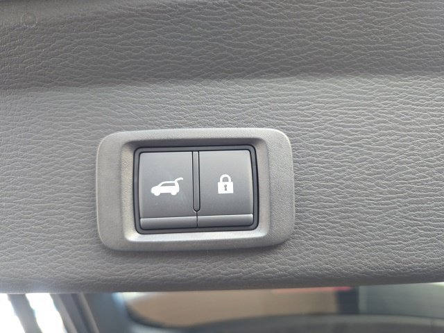New 2026 Nissan Rogue SL AWD/4WD image 16