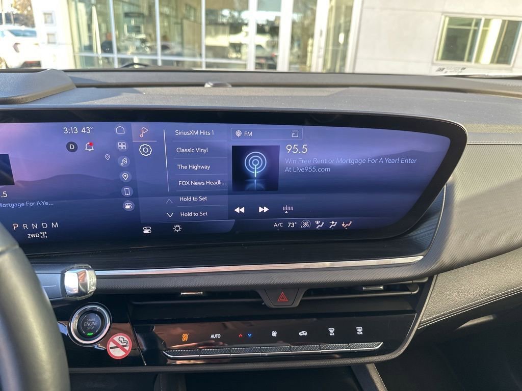 Used 2024 Buick Envision Preferred image 26