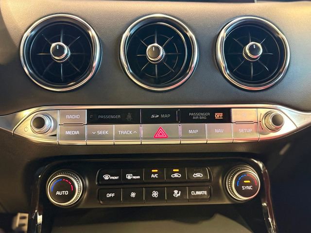 Used 2021 Kia Stinger GT2 image 35