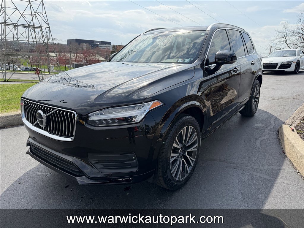 Used 2020 Volvo XC90 T6 Momentum w/ Protection Package AWD/4WD image 2