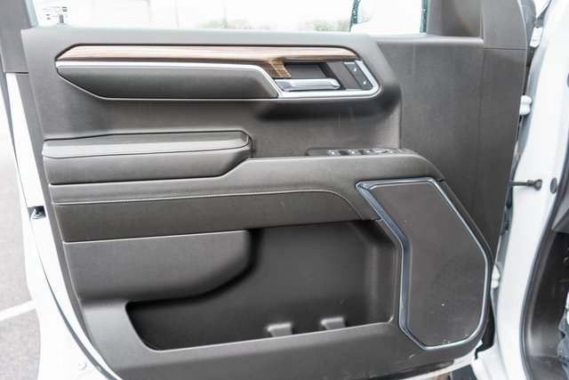 Used 2024 Chevrolet Silverado 1500 LT Trail Boss image 17