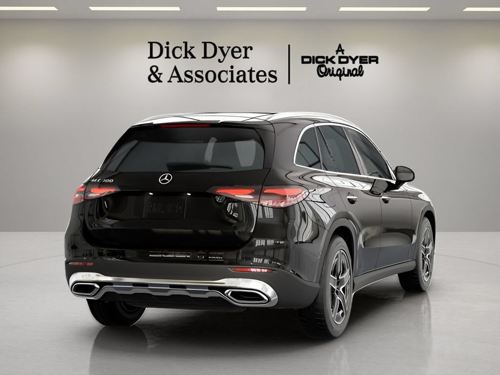 Used 2026 Mercedes-Benz GLC 300 image 18