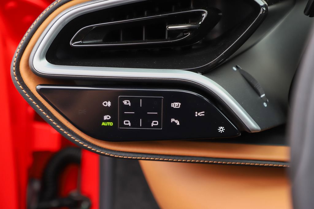 Certified 2025 Ferrari 296 GTS image 31