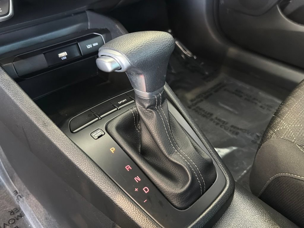 Used 2023 Kia Rio LX FWD image 25