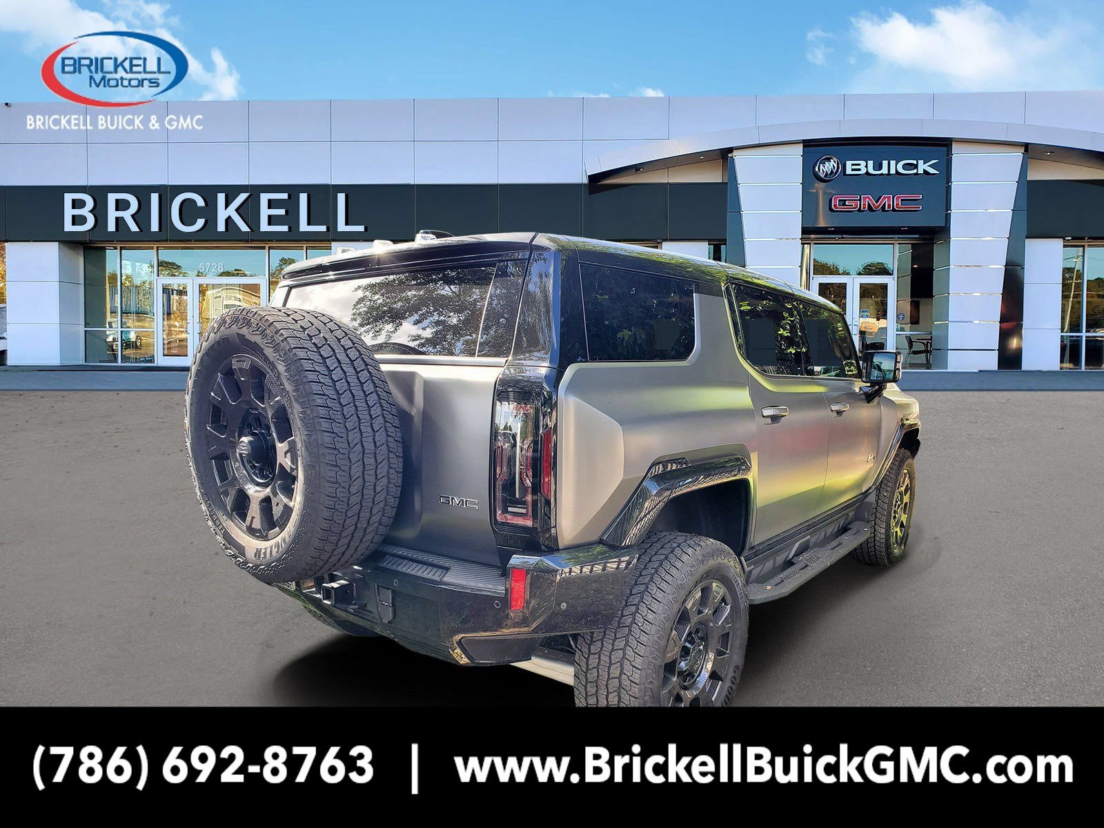 New 2026 GMC Hummer EV 3X w/ Carbon Fiber Edition Package AWD/4WD image 3