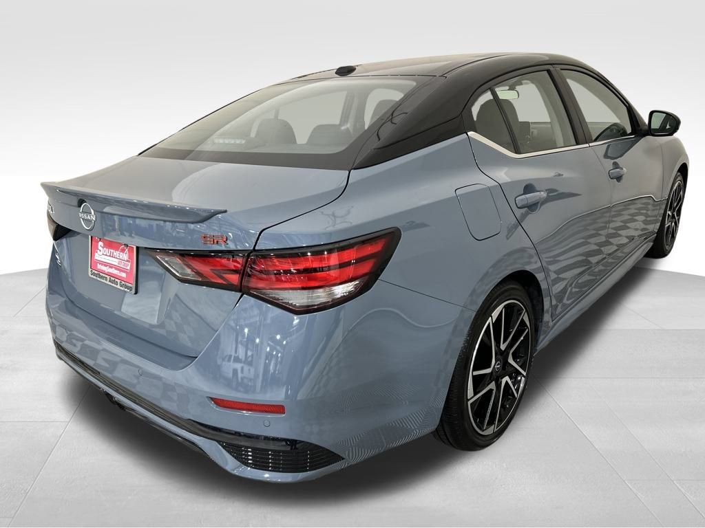 Certified 2024 Nissan Sentra SR w/ SR Premium Package image 12