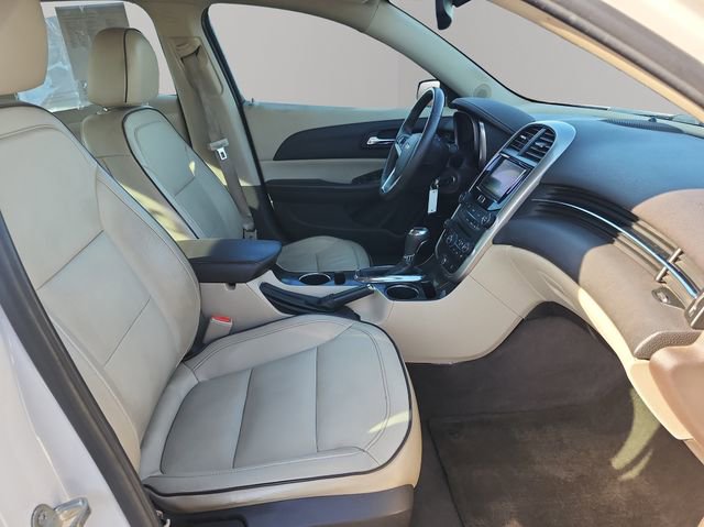 Used 2014 Chevrolet Malibu LT image 22