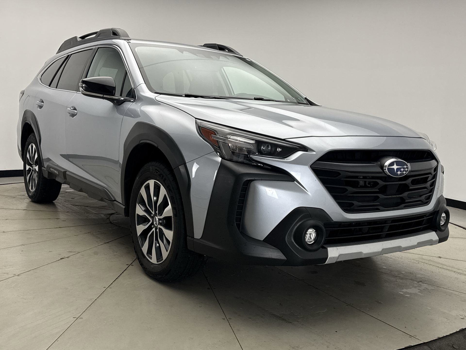 Used 2023 Subaru Outback Limited XT AWD/4WD image 7