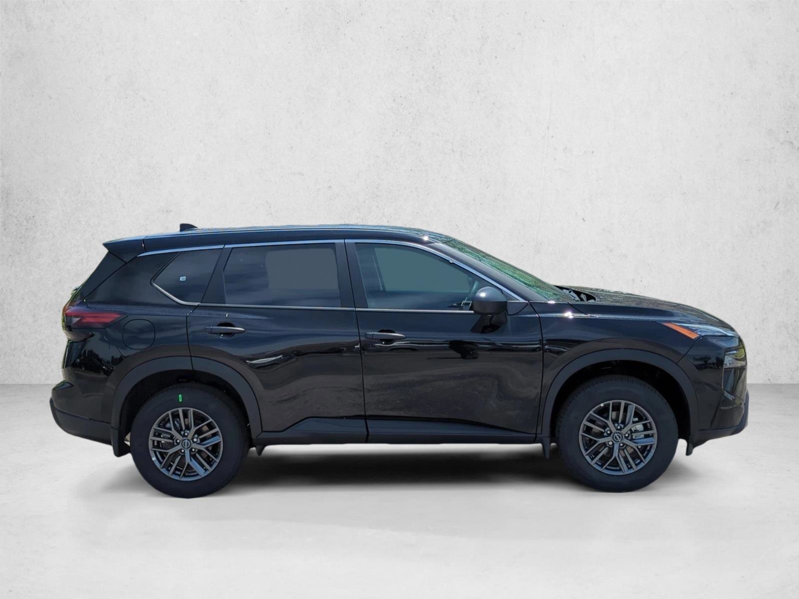 New 2026 Nissan Rogue S FWD image 4