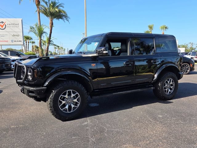Used 2024 Ford Bronco Badlands AWD/4WD image 3