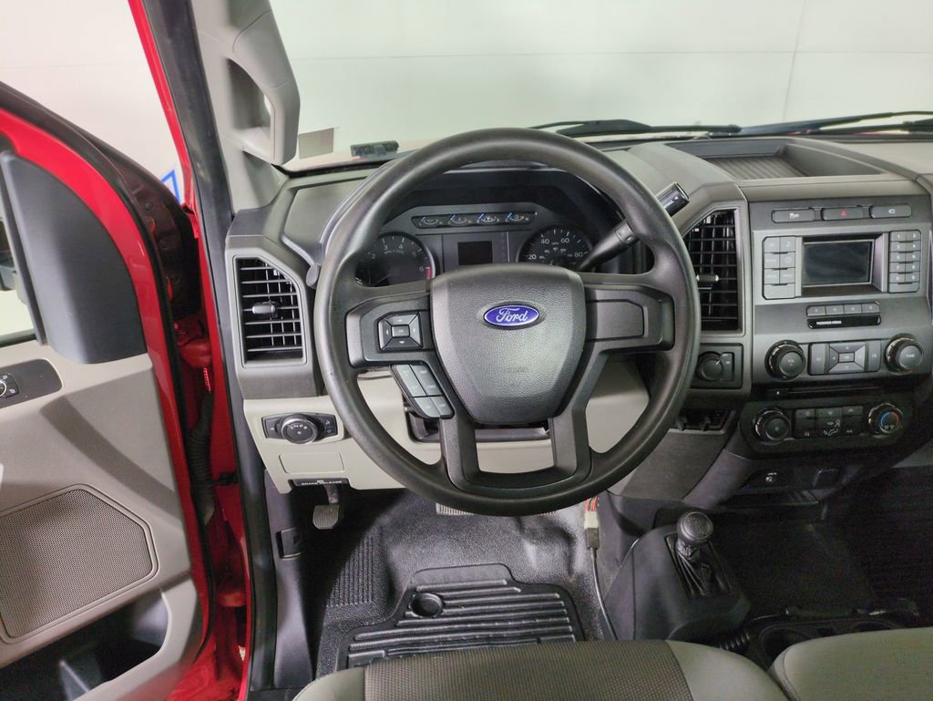 Used 2017 Ford F250 XL w/ Power Equipment Group image 19