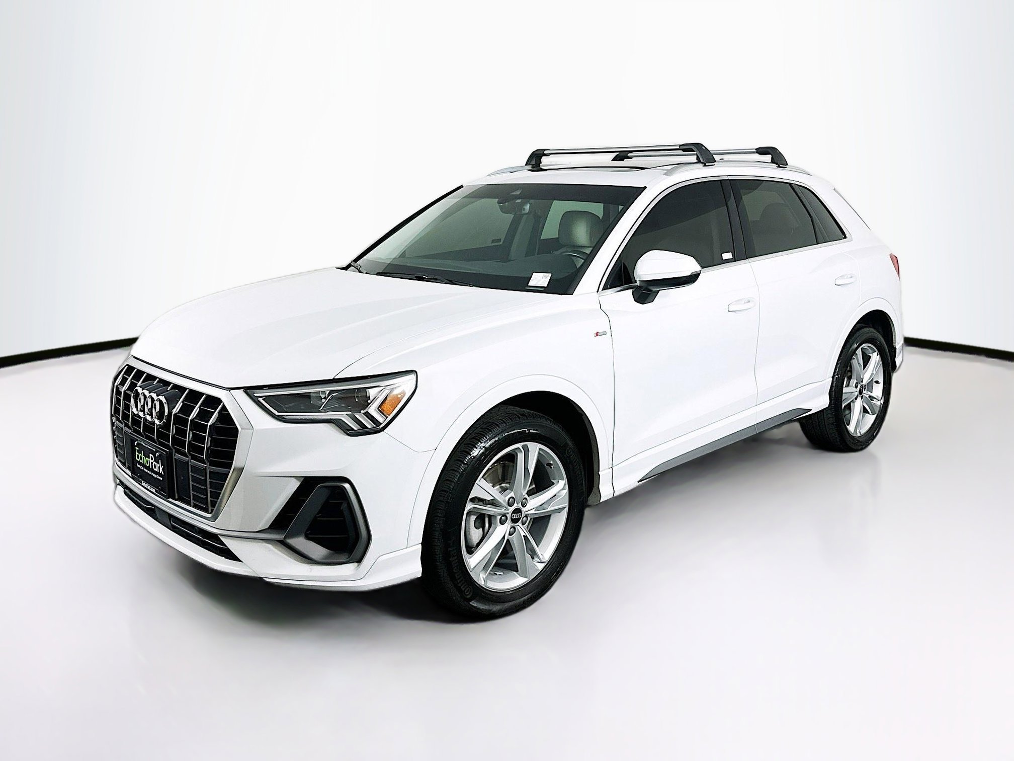 Used 2022 Audi Q3 2.0T Premium Plus w/ Premium Plus Package image 3
