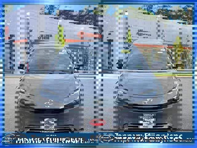 Used 2024 Toyota Prius Prime image 2