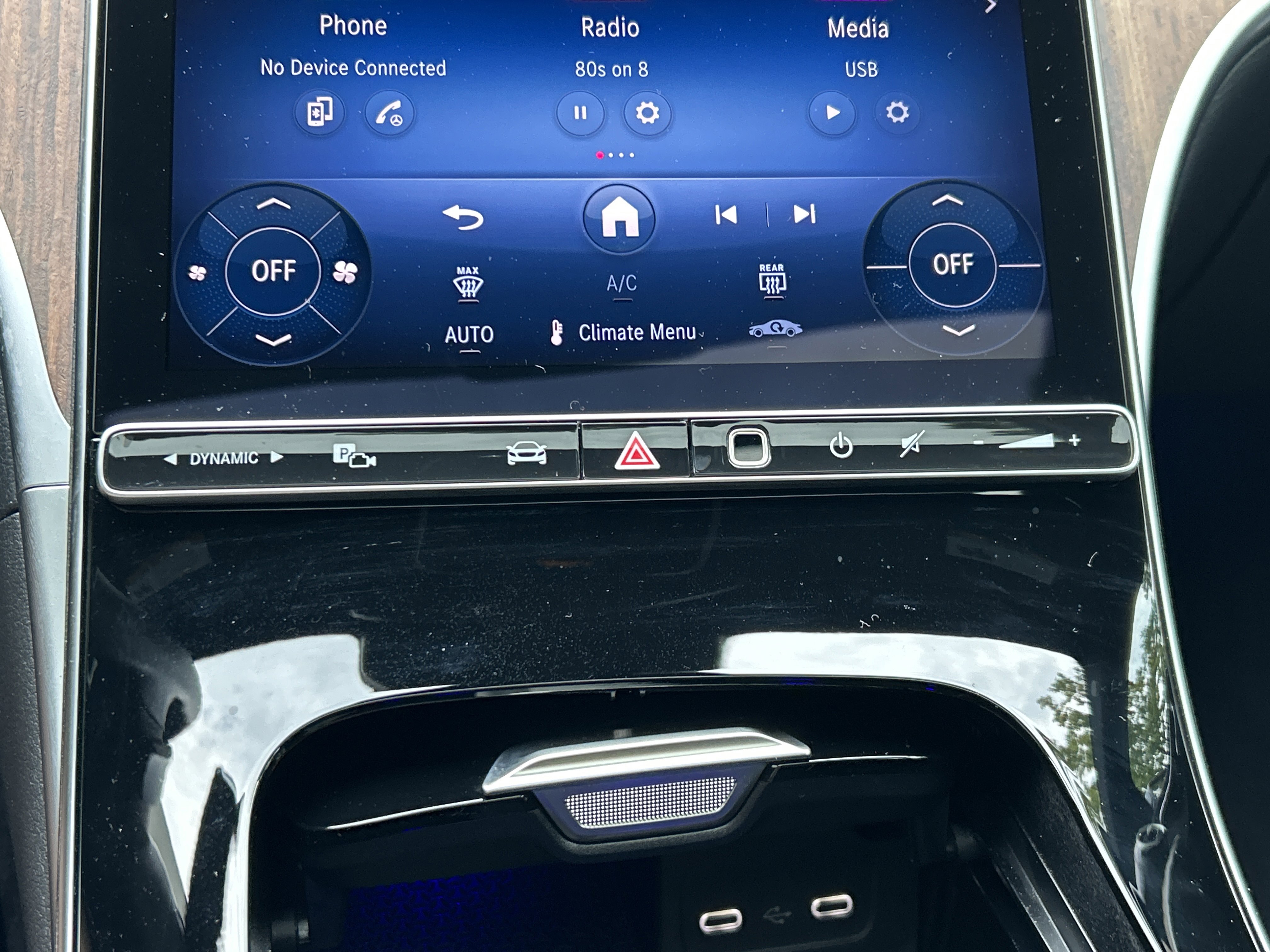 Certified 2025 Mercedes-Benz C 300 Sedan image 36