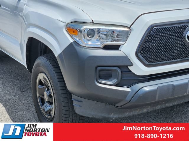 Used 2017 Toyota Tacoma SR RWD image 10