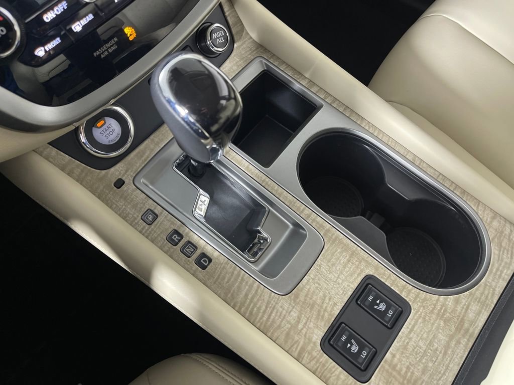 Used 2024 Nissan Murano SV image 24