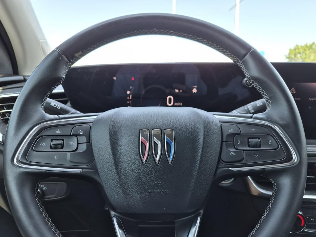 Used 2024 Buick Encore GX Preferred FWD image 17