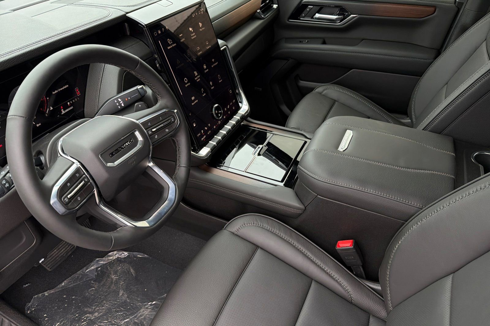 New 2026 GMC Yukon XL Denali image 9