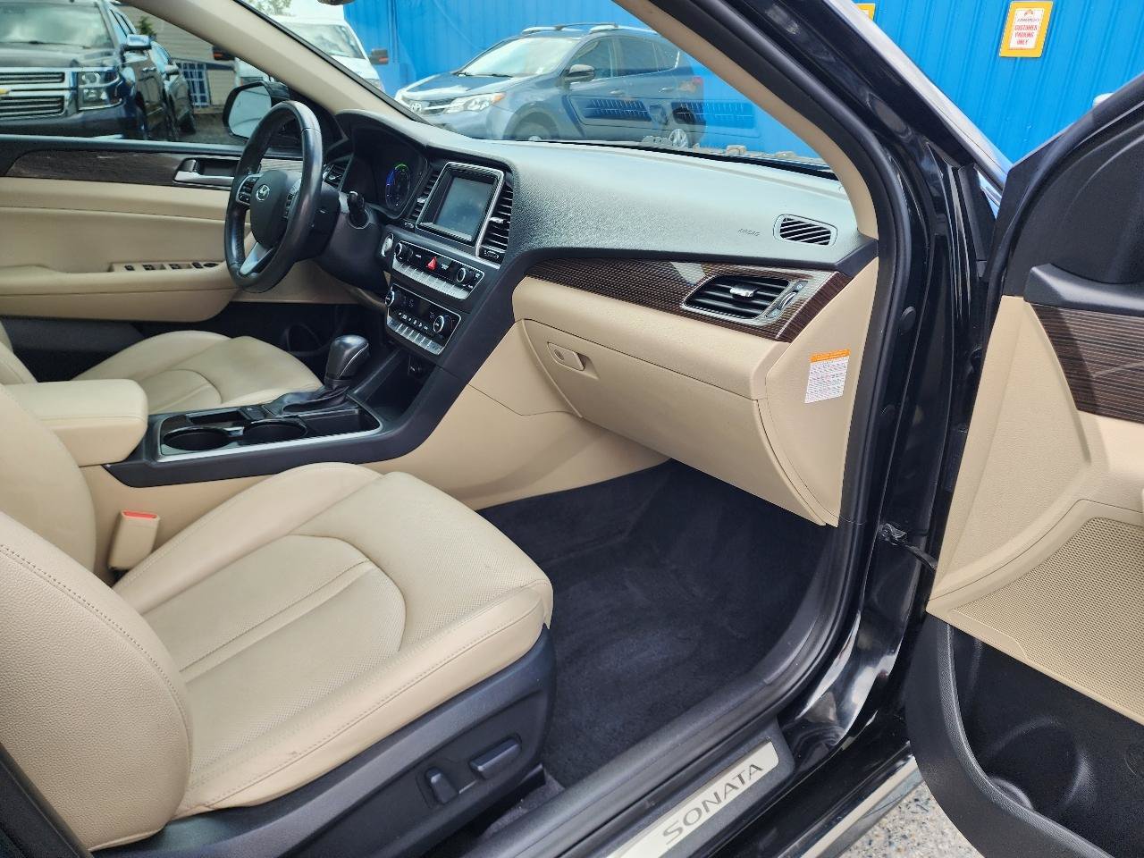 Used 2018 Hyundai Sonata Limited FWD image 27