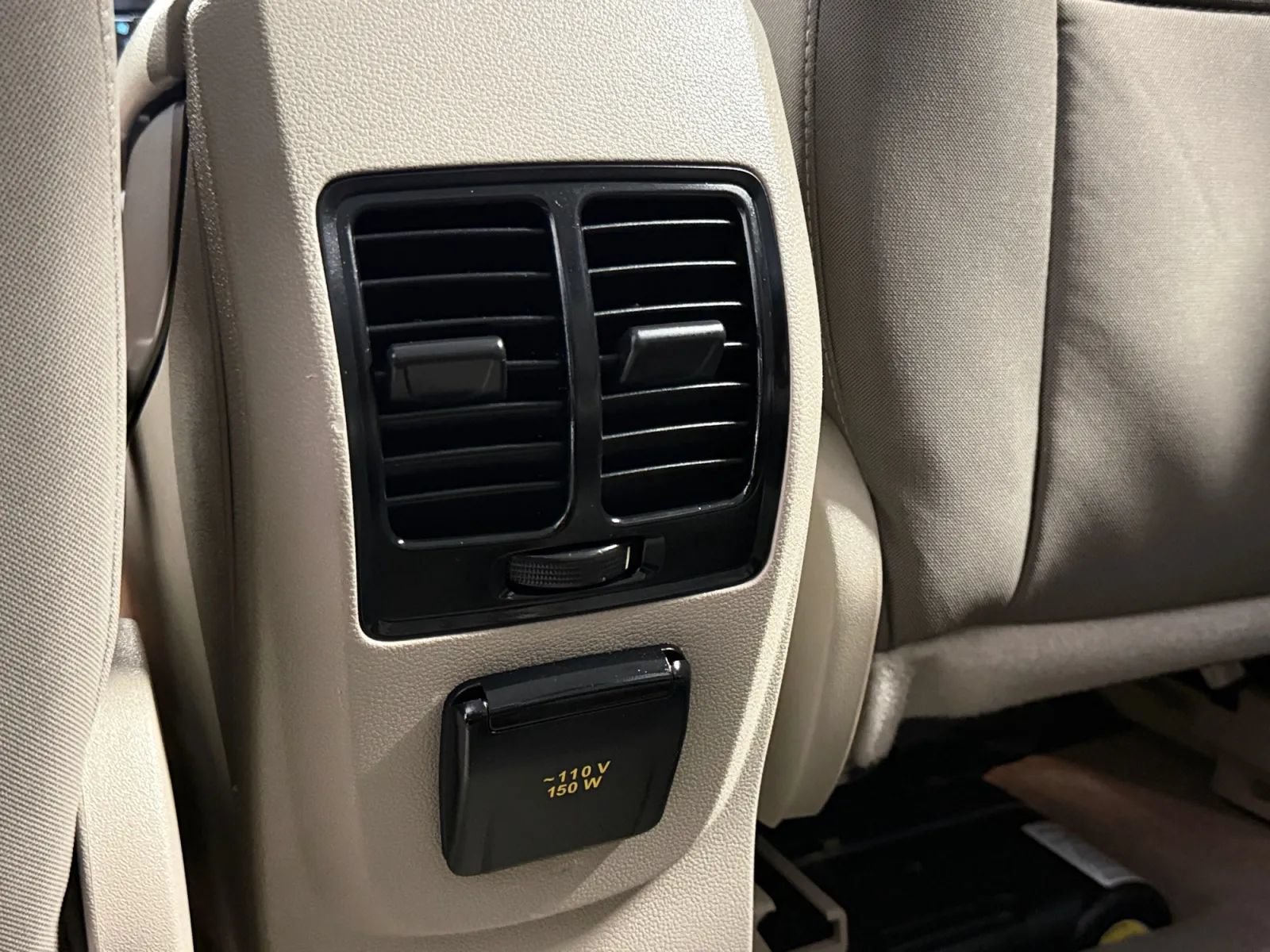 Used 2013 Ford C-MAX SE FWD image 38