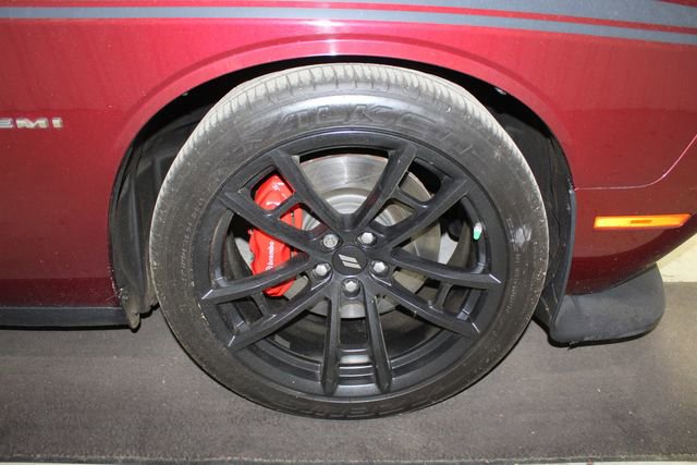 Used 2020 Dodge Challenger R/T w/ Plus Package RWD image 19
