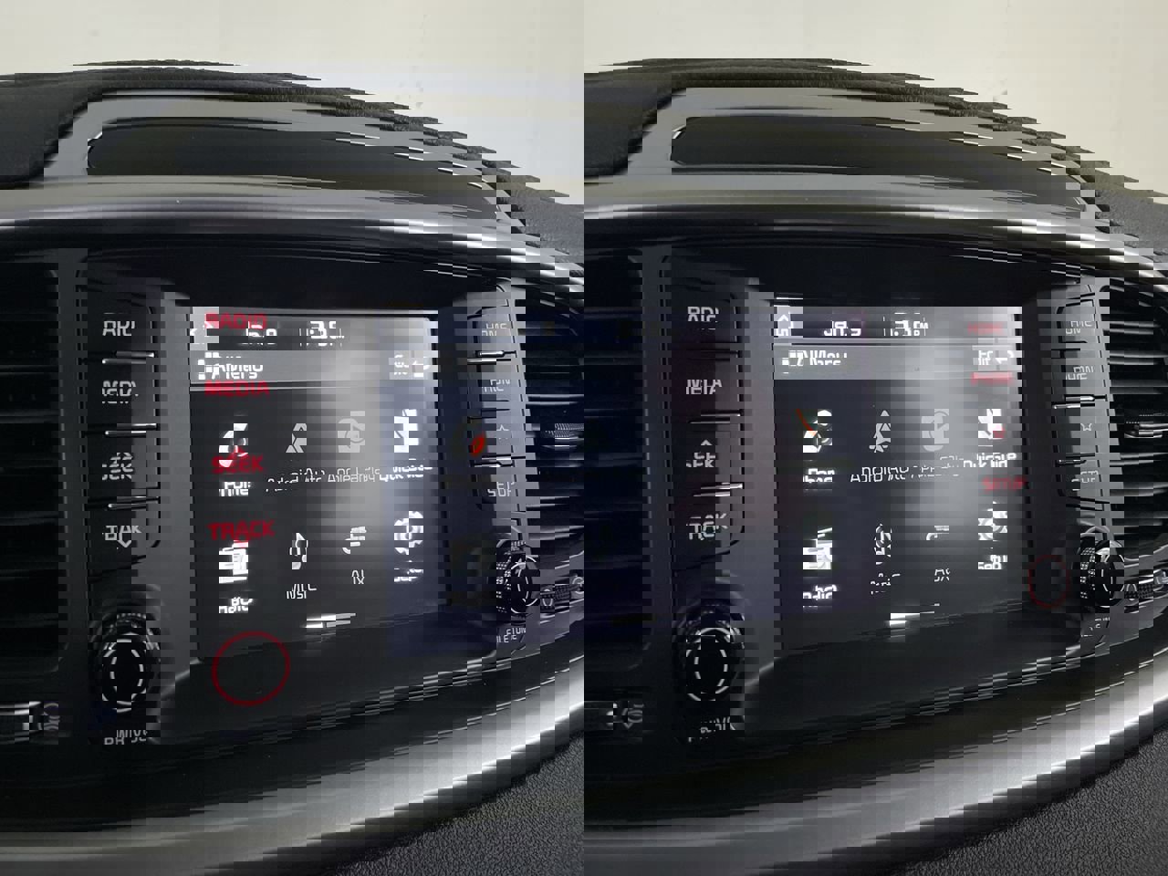 Used 2019 Kia Sorento LX image 14