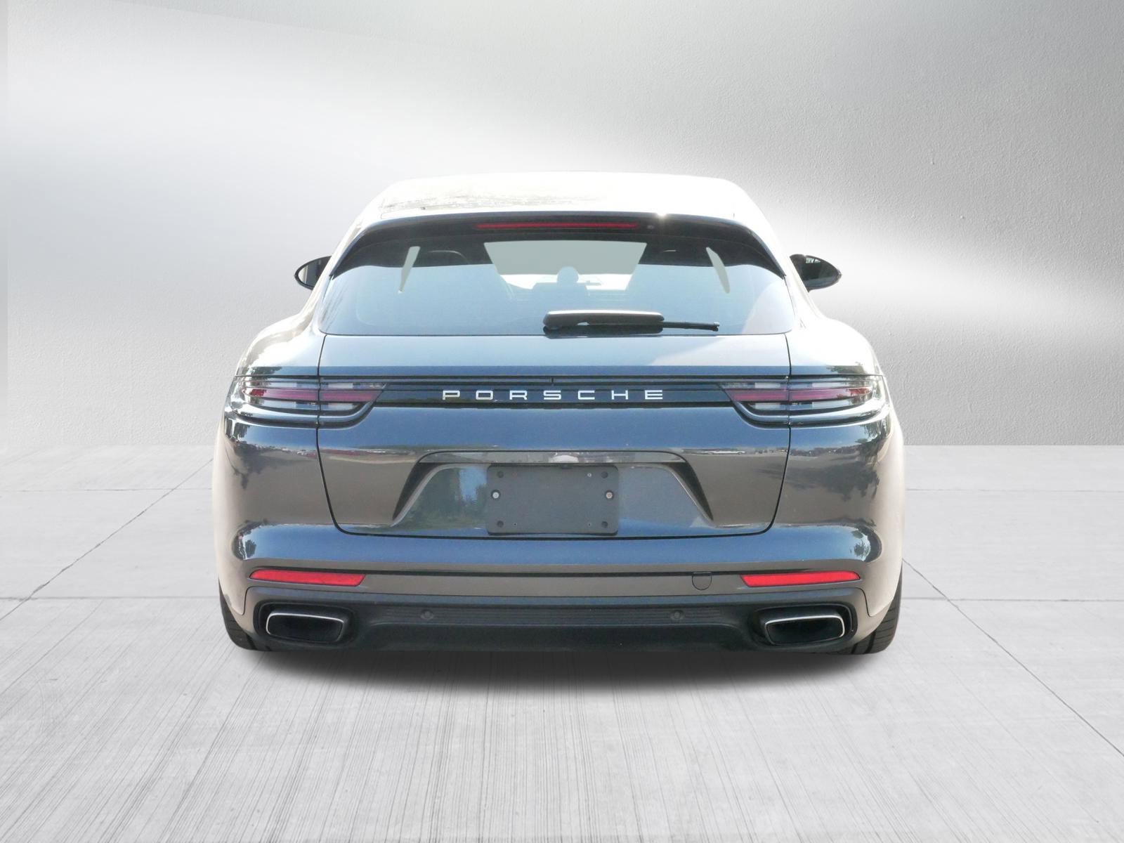 Used 2018 Porsche Panamera 4 image 6