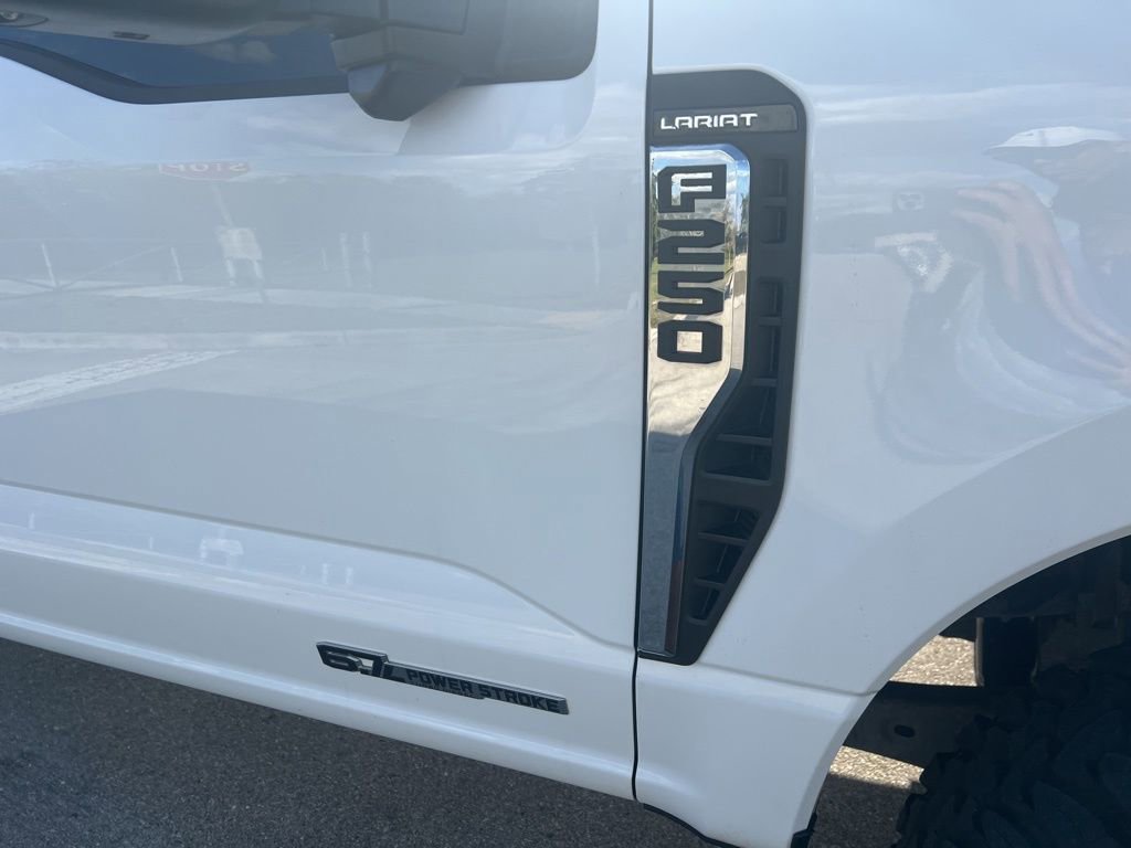 Used 2024 Ford F250 Lariat image 32