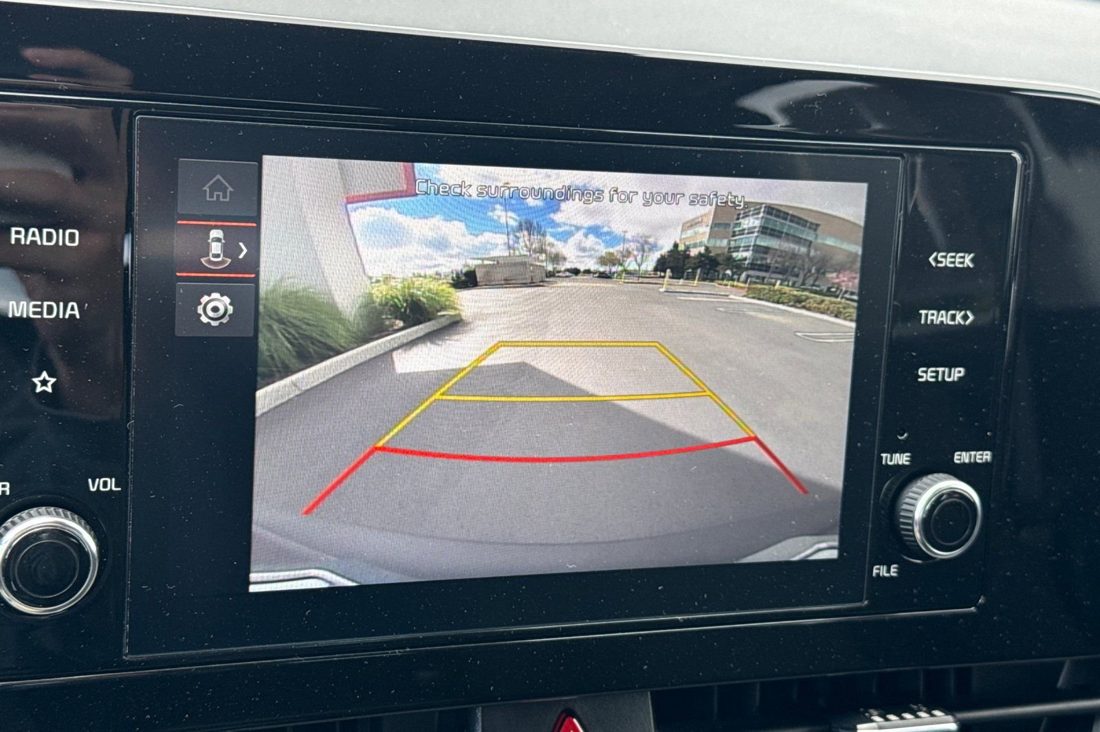 Certified 2025 Kia Sportage LX image 28