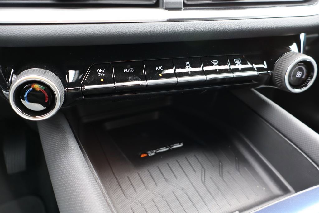 New 2026 Chevrolet Equinox EV LT image 22