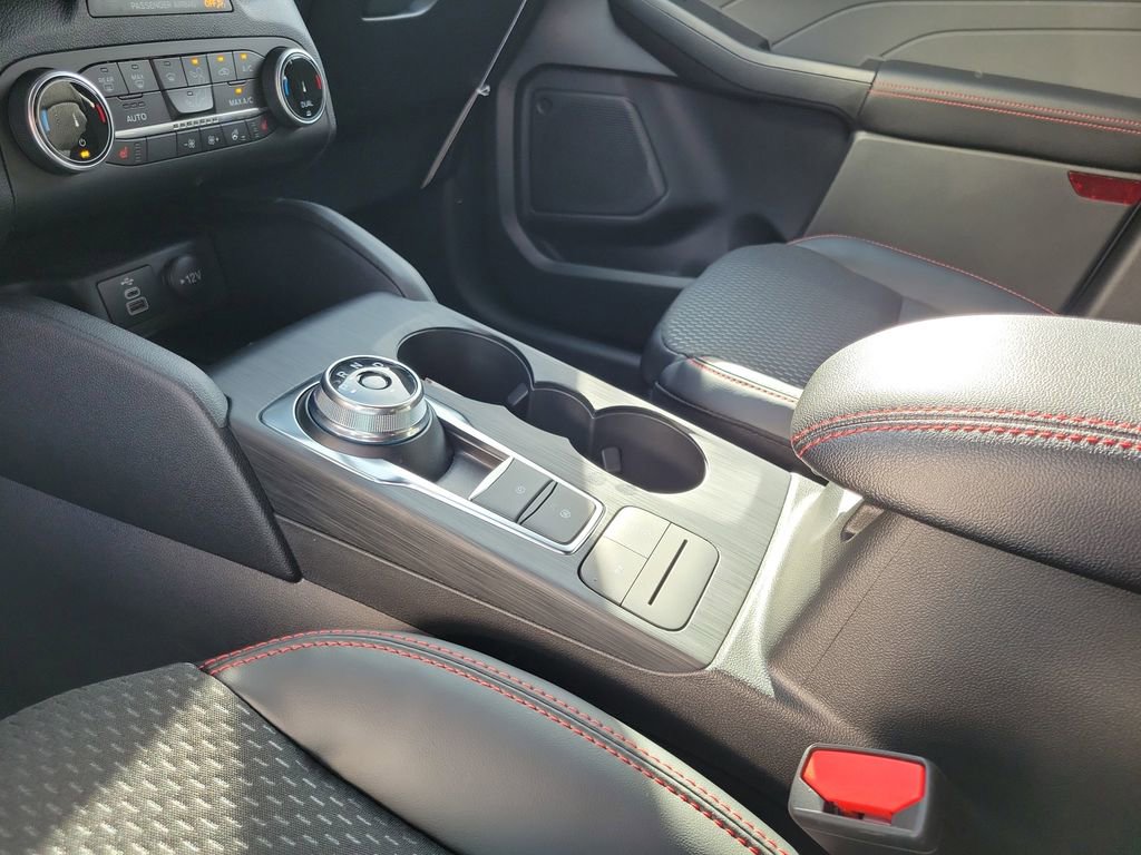 New 2026 Ford Escape ST-Line w/ Cold Weather Package image 29
