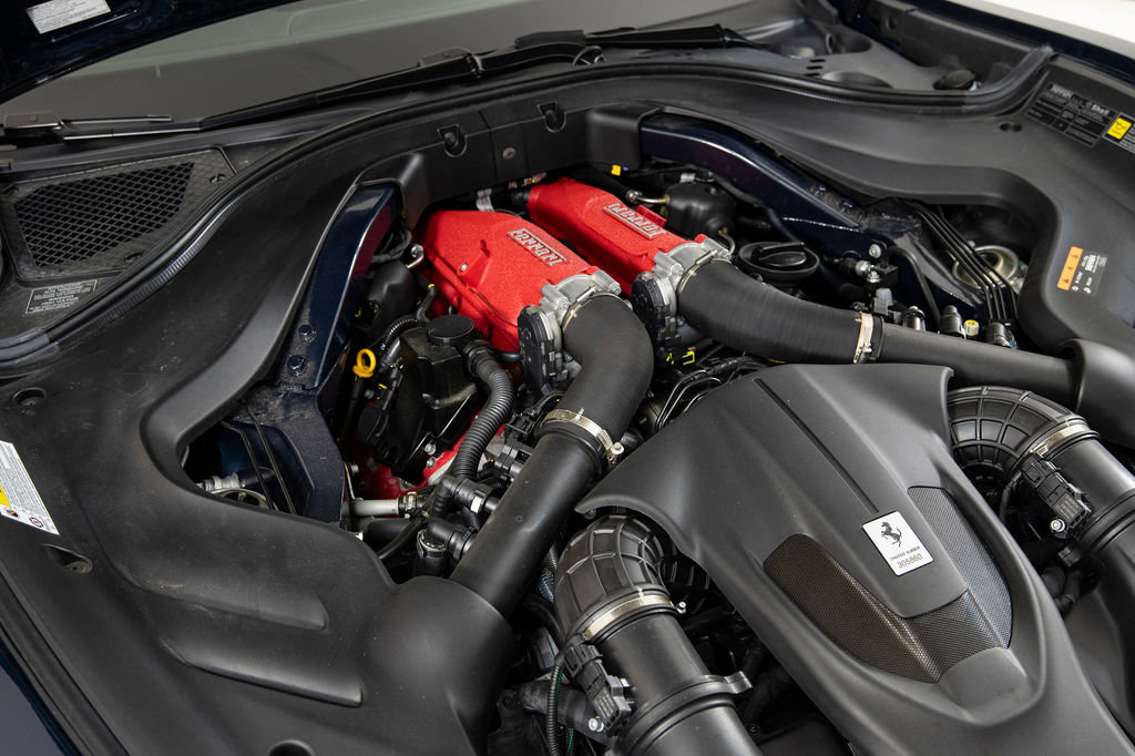 Certified 2024 Ferrari Roma Spider RWD image 39