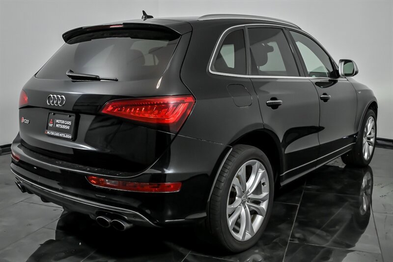 Used 2017 Audi SQ5 Premium Plus AWD/4WD image 10