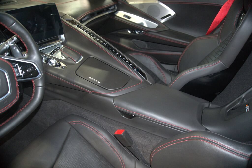Used 2020 Chevrolet Corvette Stingray Premium Cpe w/ 3LT Preferred Equipment Group RWD image 38