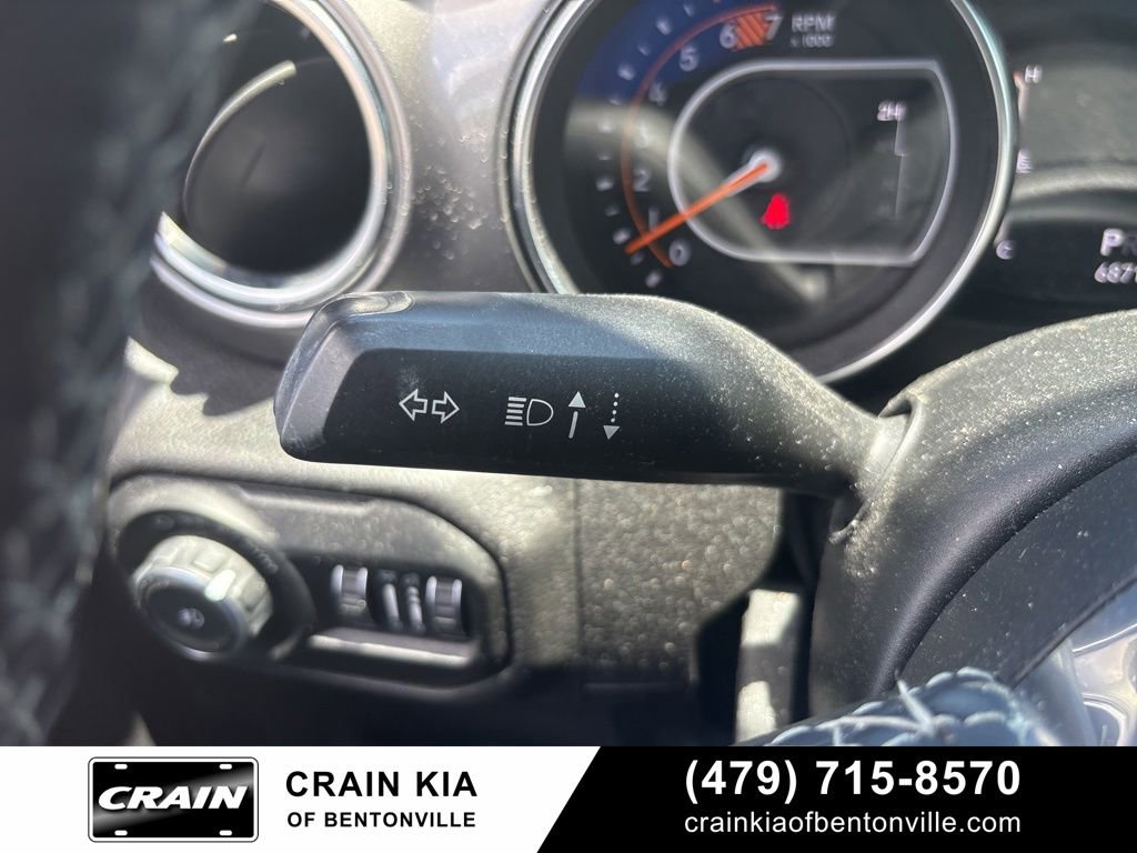 Used 2020 Jeep Wrangler Unlimited Sahara AWD/4WD image 23