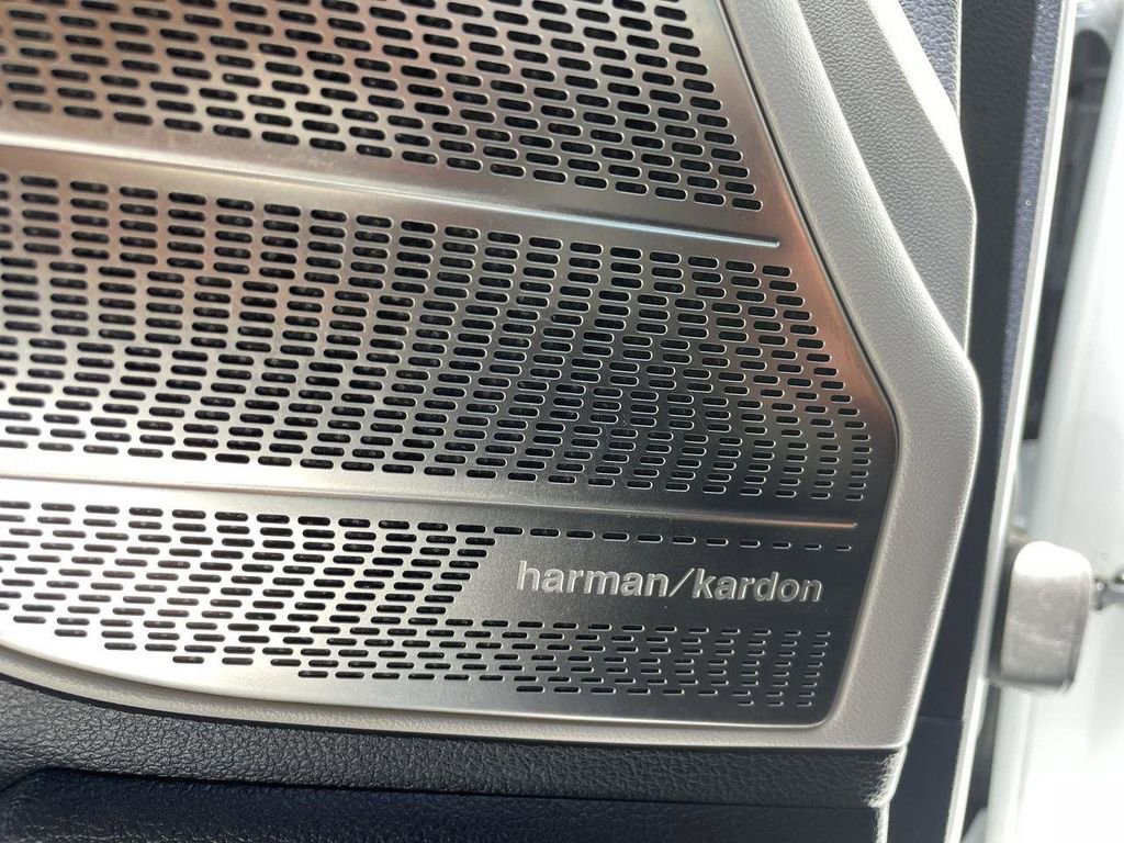 Used 2022 Hyundai Palisade Limited FWD image 20