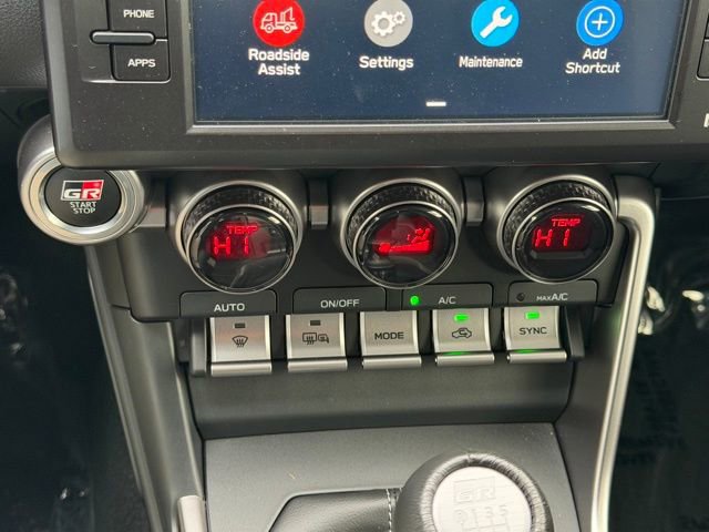 Certified 2025 Toyota GR86 Premium w/ ALL Weather Mat Package (TMS) image 19